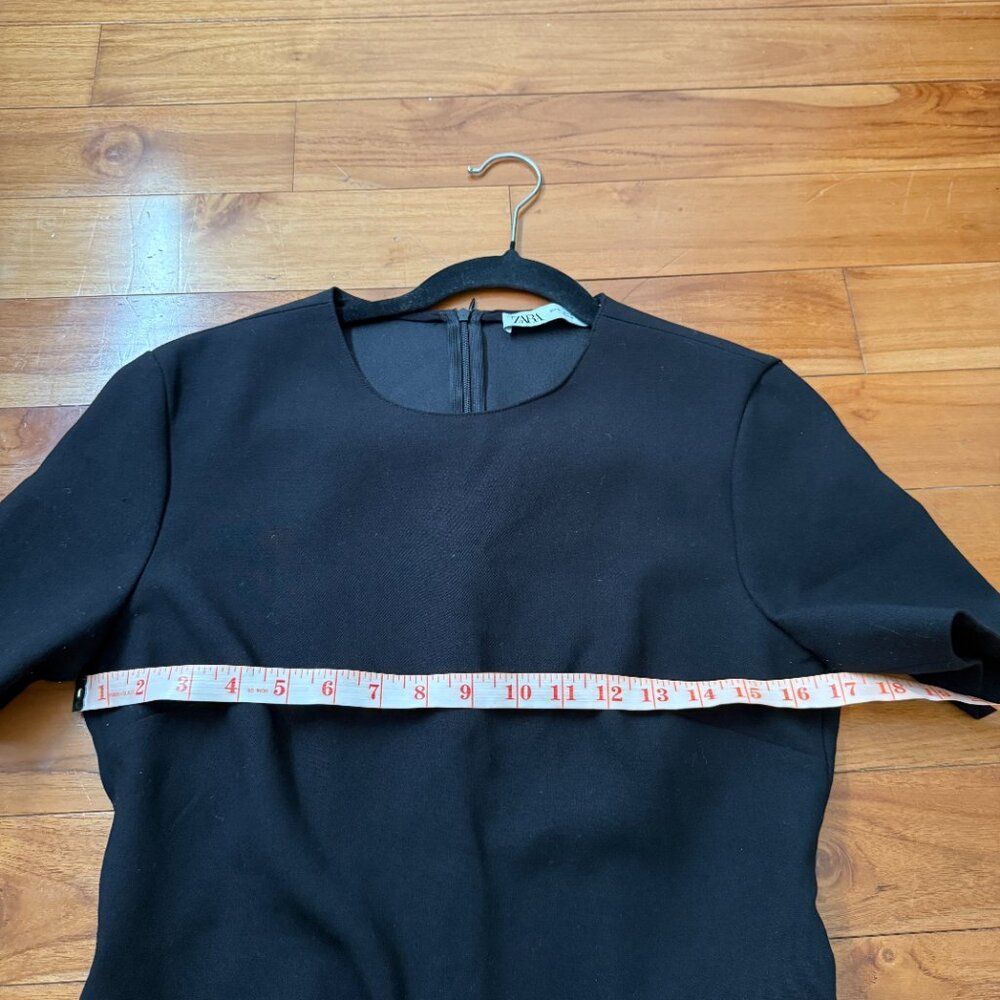 Women ZARA Crew Neck Business Casual Mini Dress in Black Size Medium - Picture 4 of 7